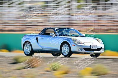 media/Oct-18-2025-Extreme Speed (Sat) [[d6d7e1fef1]]/Group 5/Session 3 (Turn 1)/